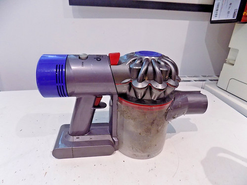 Dyson absolute vacuum - dyson,