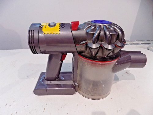 Dyson vacuum cleaner main - v7,