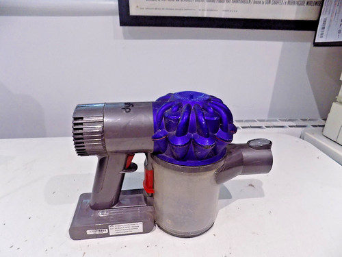 Dyson animal vacuum cleaner - vacuum,